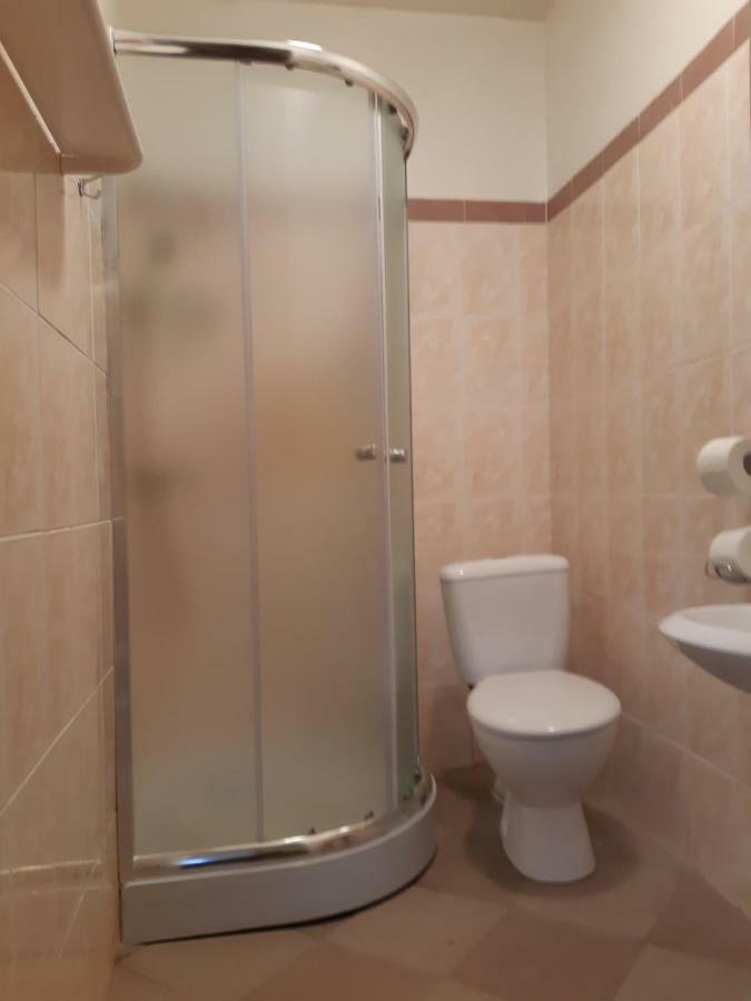 Hotel Atmatas Bernāti Esterno foto